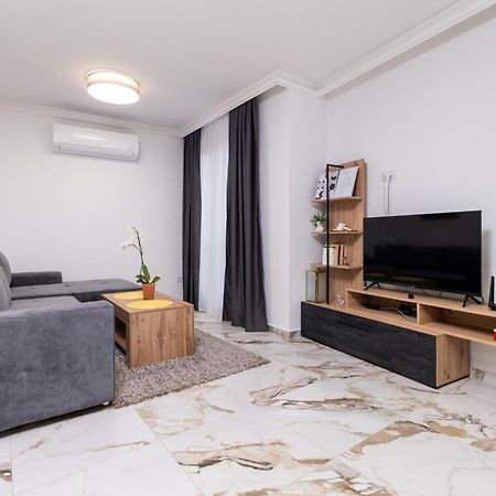 Modern 1-Bedroom Apartments プロヴディフ エクステリア 写真
