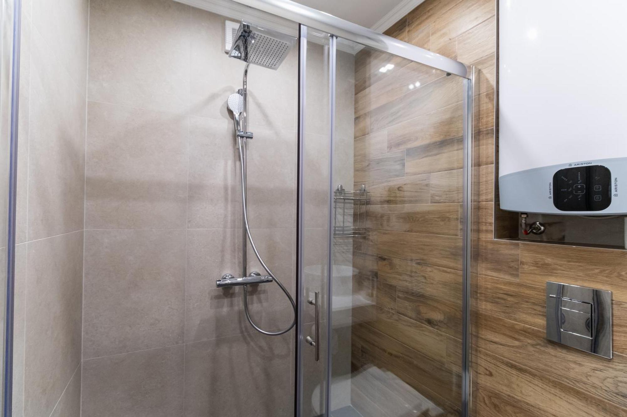 Modern 1-Bedroom Apartments プロヴディフ エクステリア 写真
