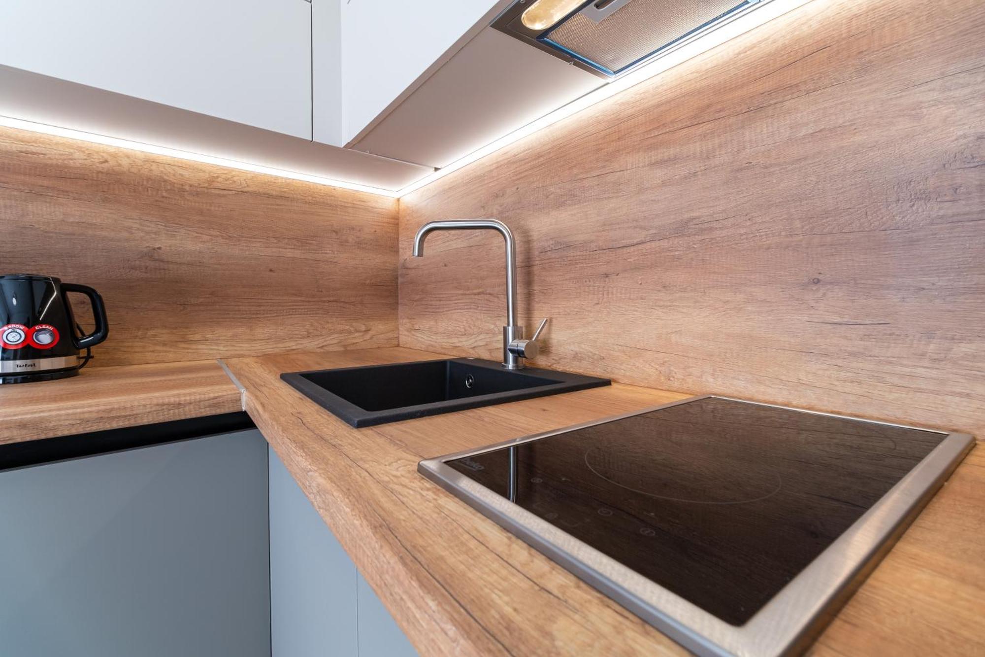 Modern 1-Bedroom Apartments プロヴディフ エクステリア 写真