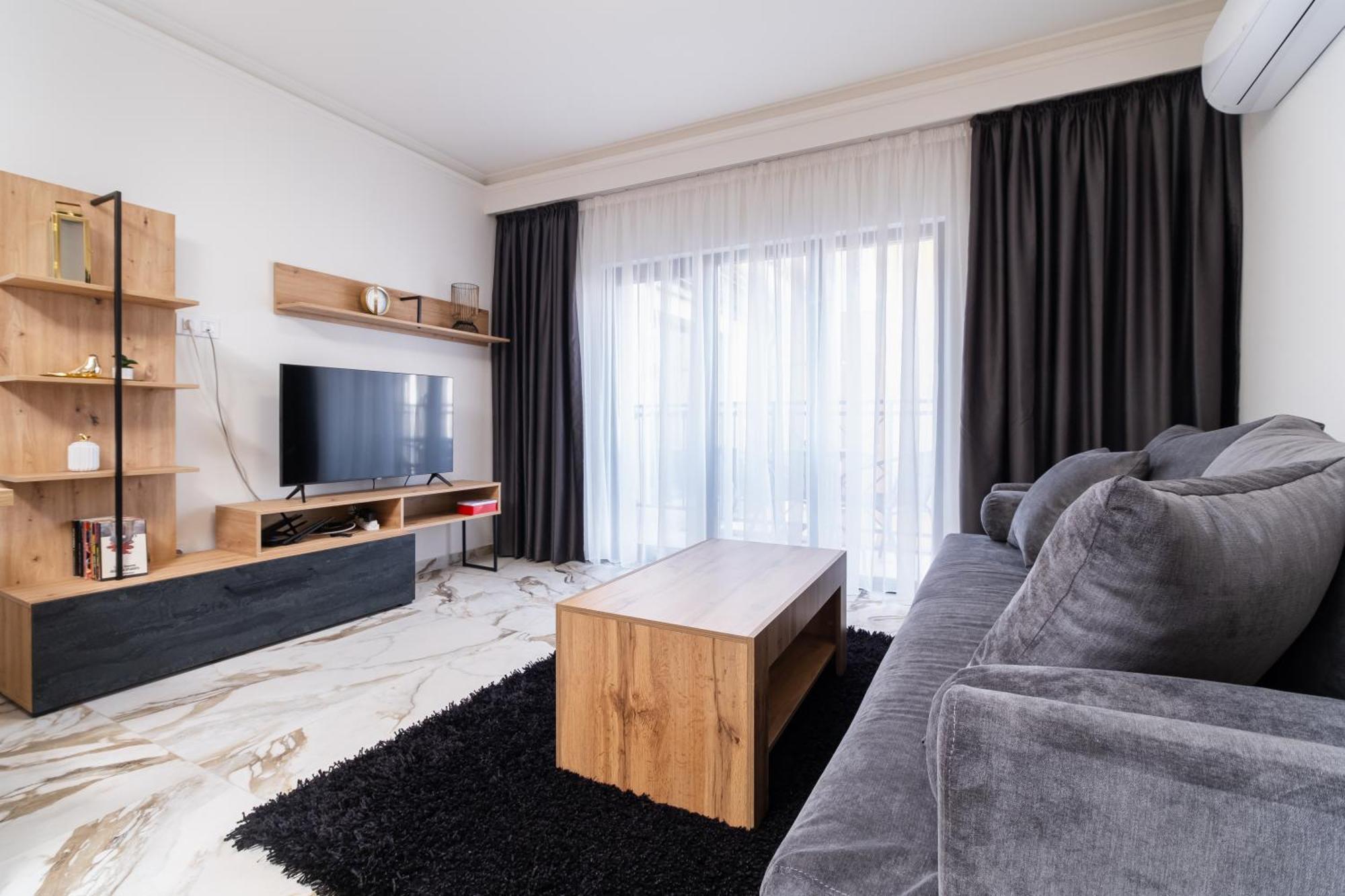 Modern 1-Bedroom Apartments プロヴディフ エクステリア 写真