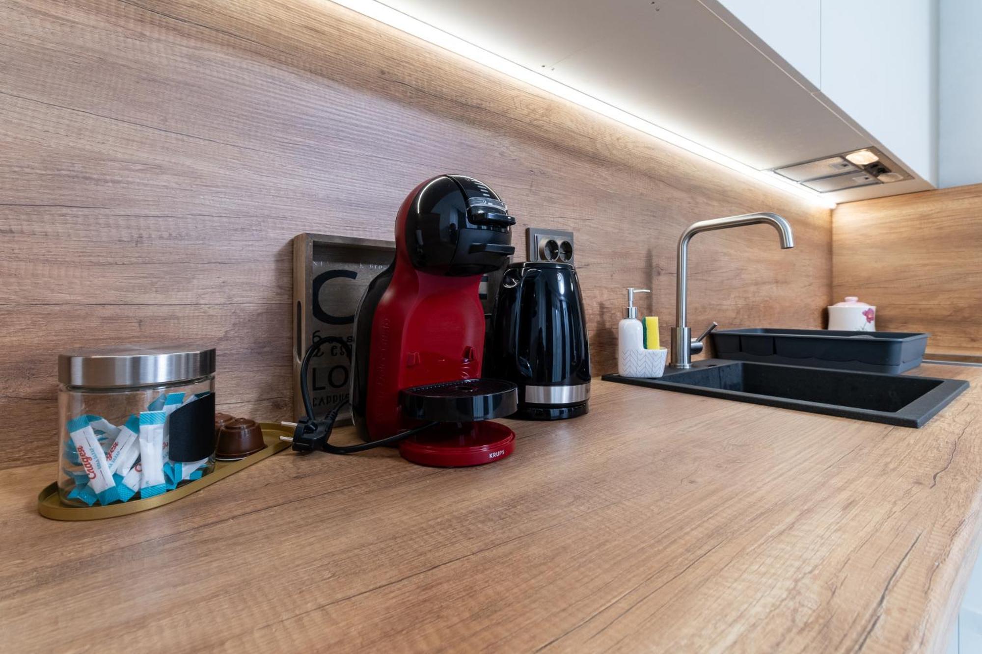 Modern 1-Bedroom Apartments プロヴディフ エクステリア 写真