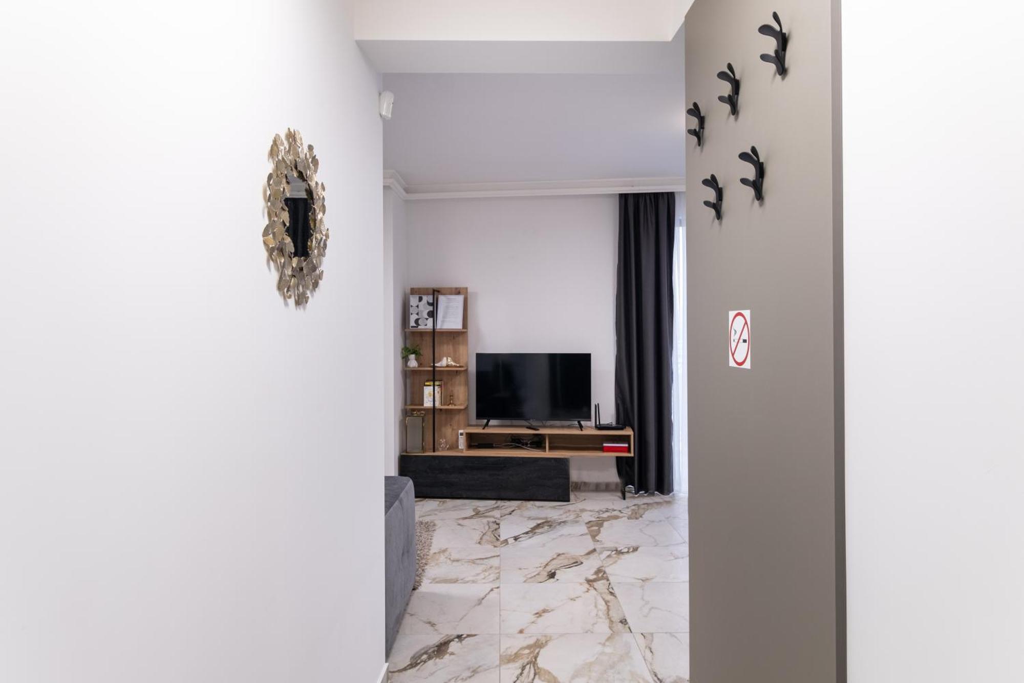 Modern 1-Bedroom Apartments プロヴディフ エクステリア 写真