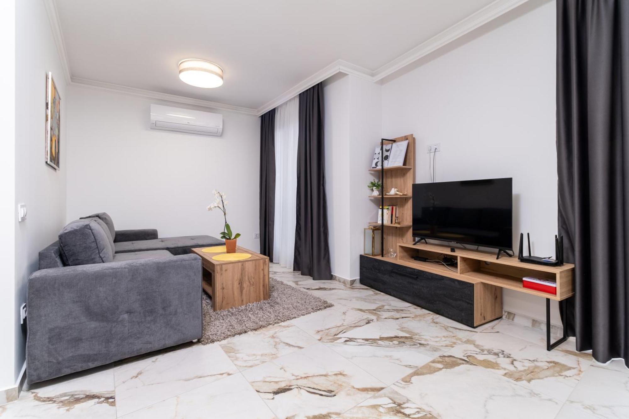 Modern 1-Bedroom Apartments プロヴディフ エクステリア 写真