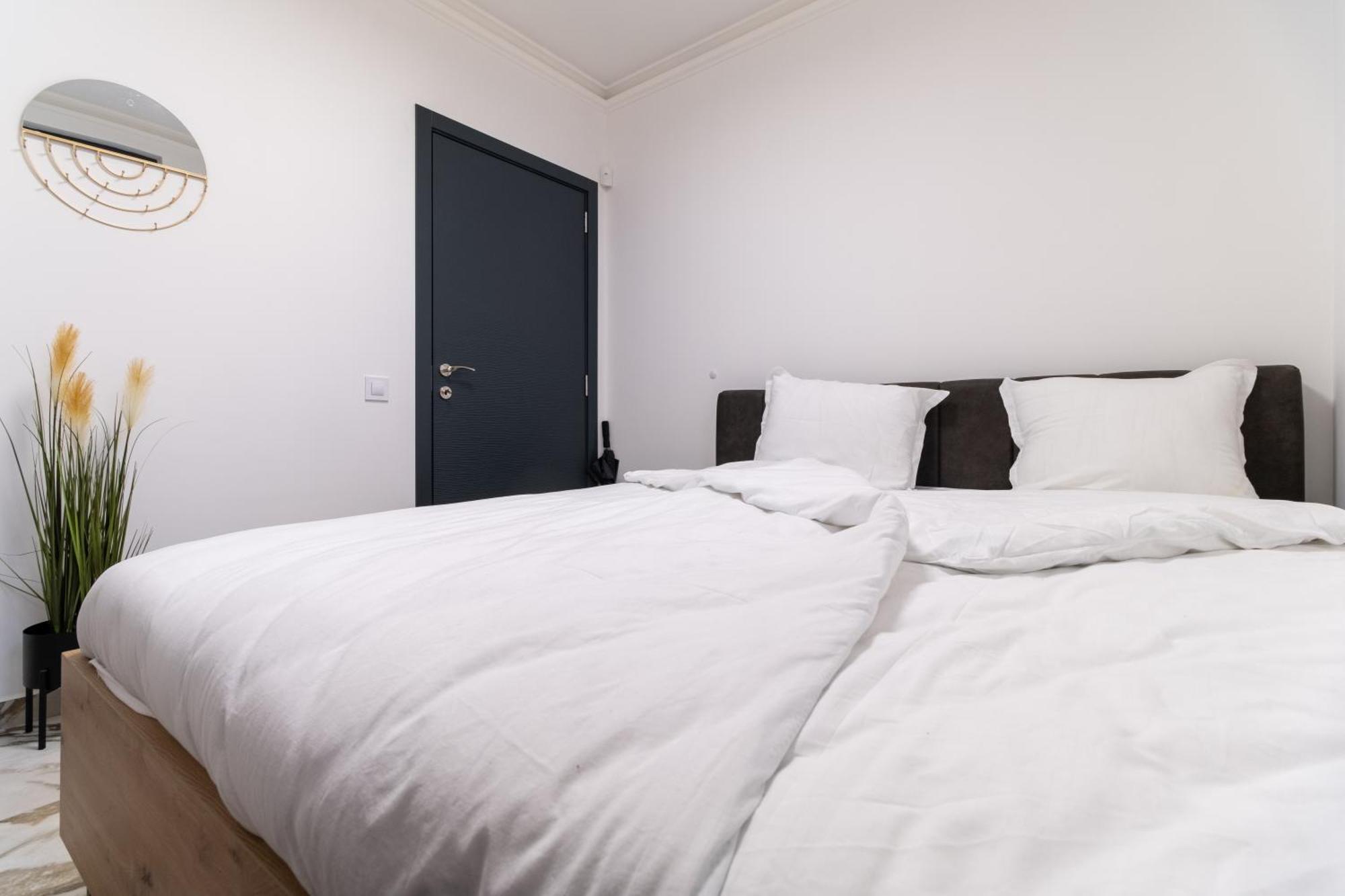Modern 1-Bedroom Apartments プロヴディフ エクステリア 写真