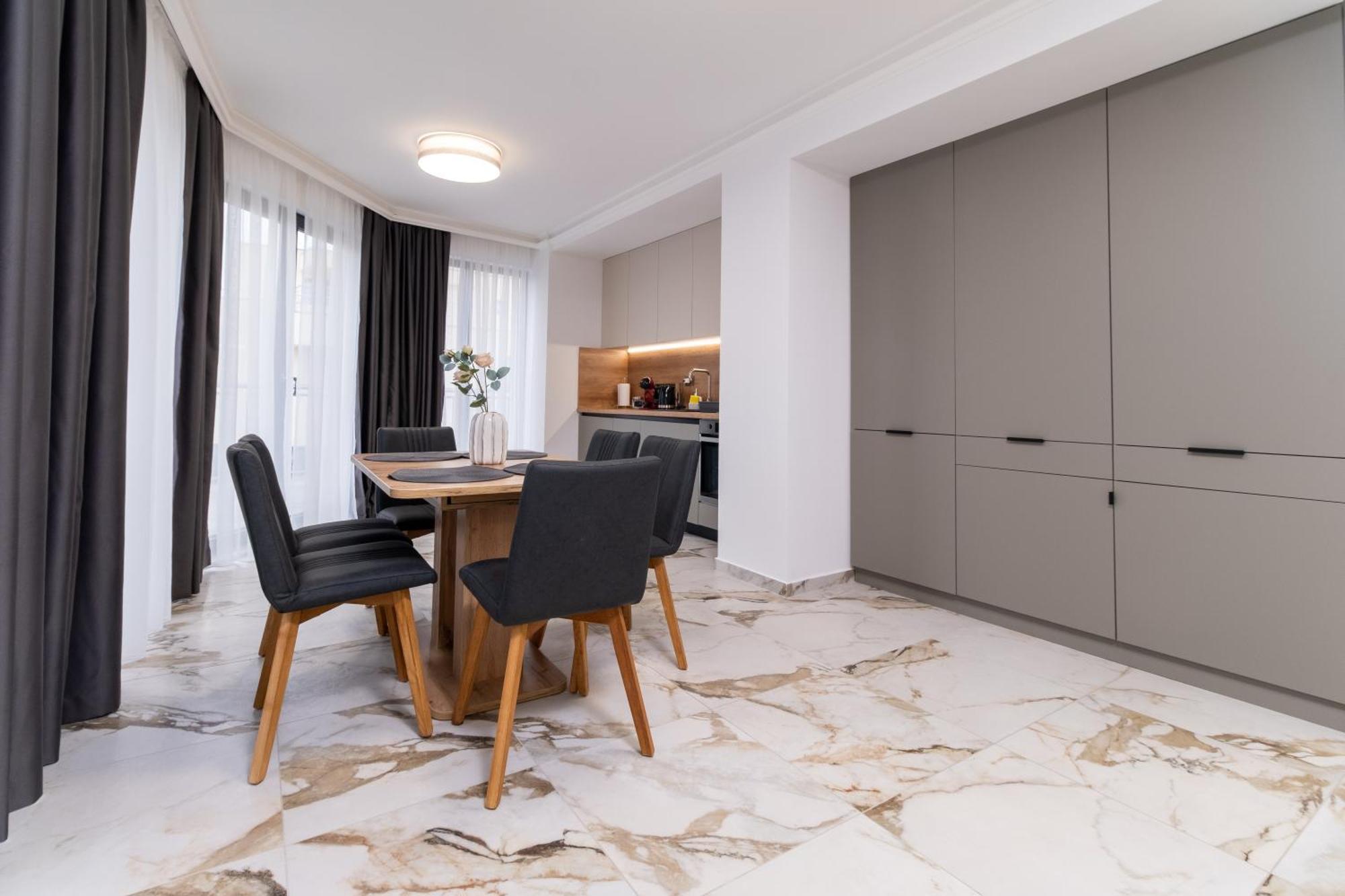 Modern 1-Bedroom Apartments プロヴディフ エクステリア 写真