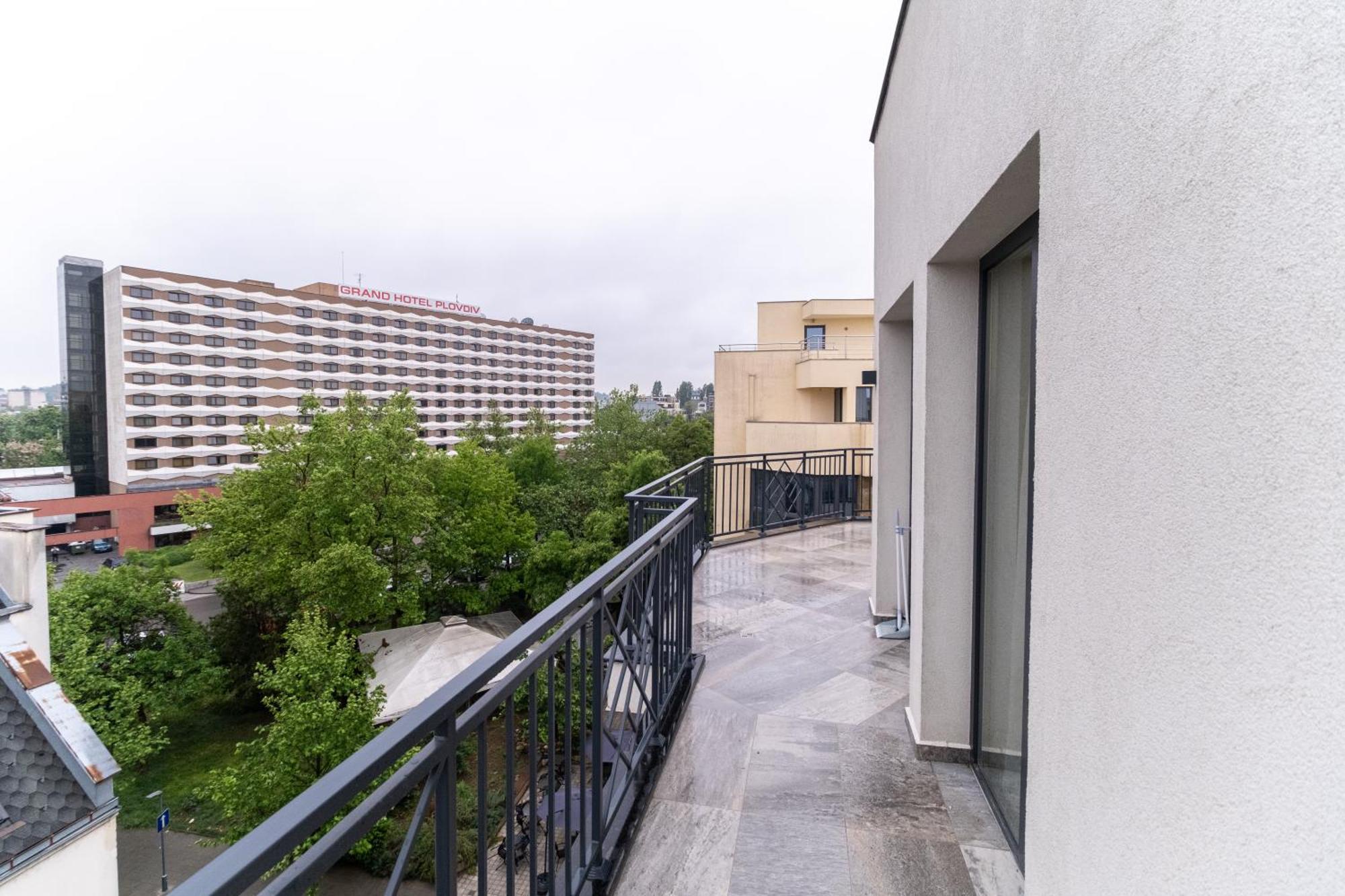 Modern 1-Bedroom Apartments プロヴディフ エクステリア 写真
